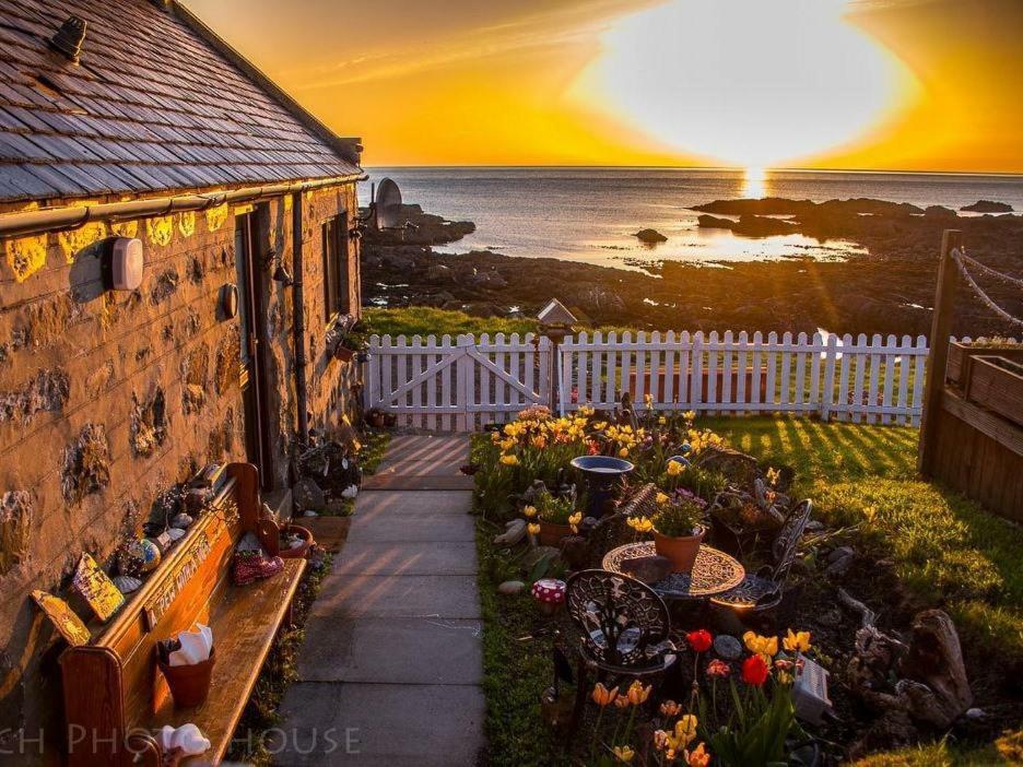 Pew With A View - Seafront Cottages Sandhaven Extérieur photo